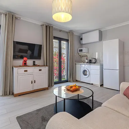 Casa Ancha 10 *
